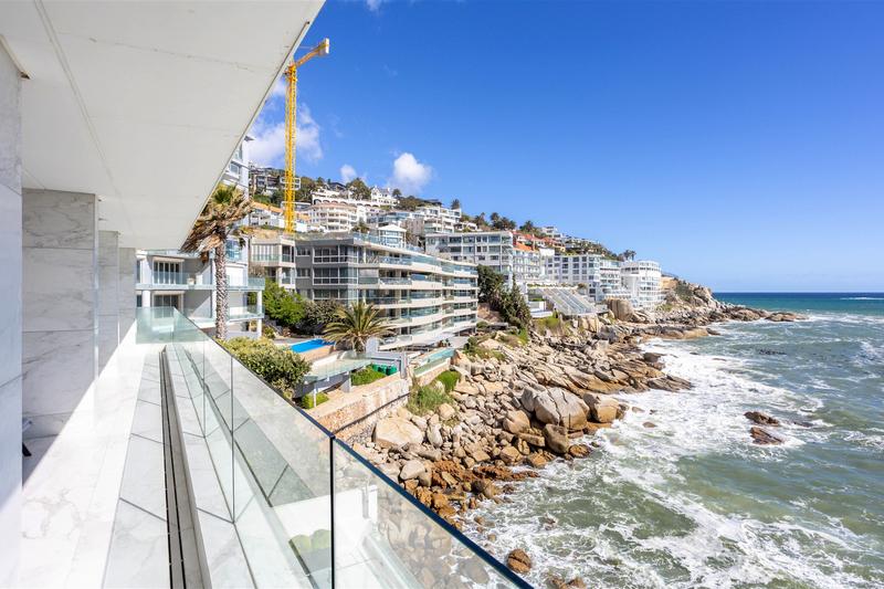 5 Bedroom Property for Sale in Bantry Bay Western Cape